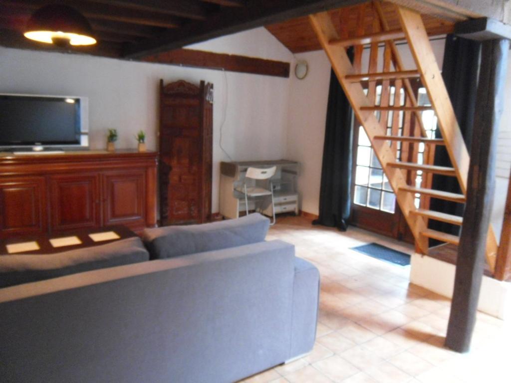 La Mini Ferme De Maelou Villa Sermaises Ngoại thất bức ảnh
